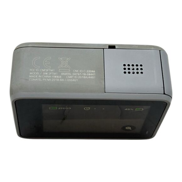 GoPro HERO7 Action Camera - Silver 4K with Suction Cup Mount, SD CARD - Picture 6 of 9